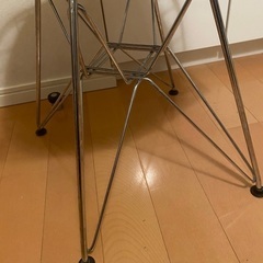 【美品】黒 イームズ ワイヤーチェア メッシュ スタイリッシュ 椅子 リプロダクト の画像
