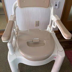 介護用具 安寿 ポータブルトイレの画像