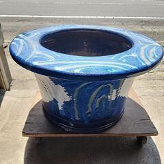 火鉢　植木鉢　直径約63cm 青の画像