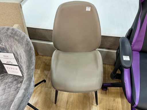 【トレファクイオンタウン上里店】光ｸﾞﾛｰﾊﾞﾙﾄﾚｰﾃﾞｨﾝｸﾞのチェア入荷しました！！