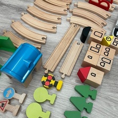 IKEA BRIO　リラブー　木の線路　木のおもちゃの画像
