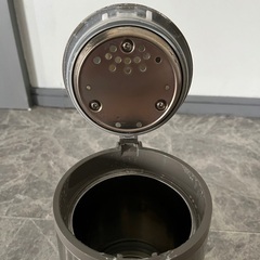 [引渡し予定][引渡しは21日のみ]　象印電気ポット　保温機能の画像