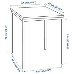 ダイニングテーブルの画像