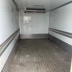 物置　箱　保冷箱　コンテナ　BOX 車庫の画像