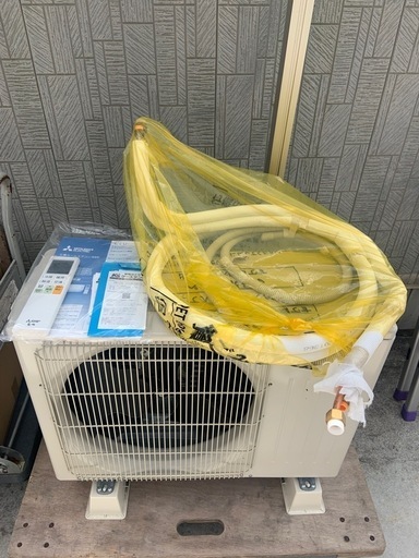 エアコン　2023年式　三菱霧ケ峰　14キロ　　10畳用　北九州　　引越し外し