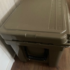 タラスブルバ　クーラーボックス　42Lの画像