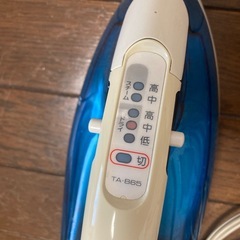 TOSHIBA アイロンの画像