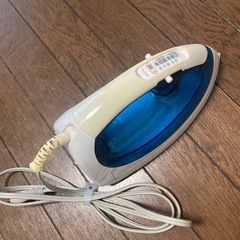TOSHIBA アイロンの画像
