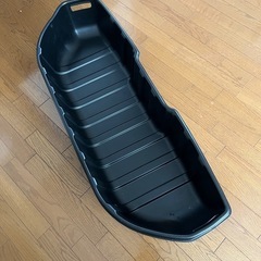 セレナ　ラゲッジアンダーボックス