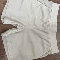 セットアップ　ベージュ