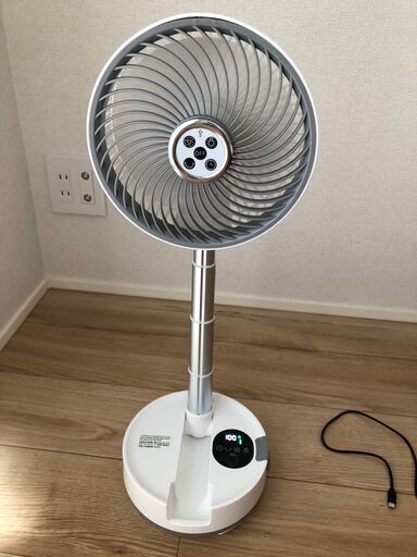 コードレス扇風機、サーキュレーター　DCモーター　リモコン付