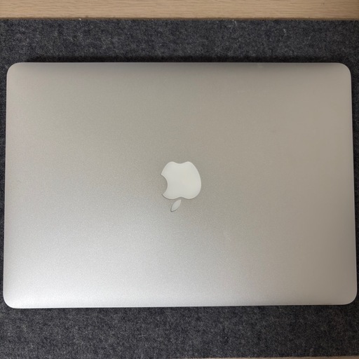 ノートパソコン MacBookAir 13inch Early2014