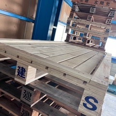 木パレットの画像