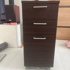 キャスター付き3段ワゴン