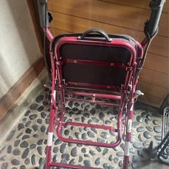 手押し車