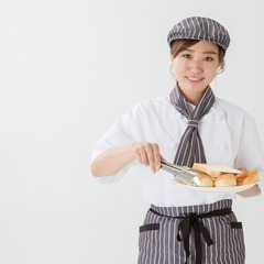 沖縄市美原　ケーキ・焼き菓子店販売スタッフ