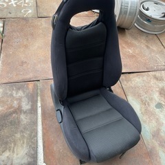 運転席自動車シートレカロ風
