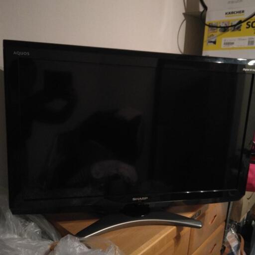 シャープ液晶テレビ32インチ