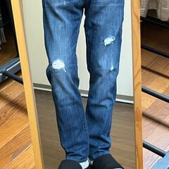 ウエスト76~85cmくらいの方にUNIQLOとLIVE`Sのデニム3点セットをお譲りします。の画像