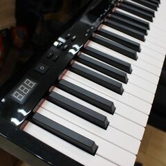 【川崎市宮前区リサイクルオフ】NIKOMAKU　キーボード　88鍵盤　SWAN-S　スタンド、椅子付きの画像