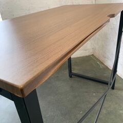 【ジモティ限定特価】 【ニトリ】 一人用 デスク テーブル アイアン家具 95×48cm デスクザッキー95 N0321Gの画像