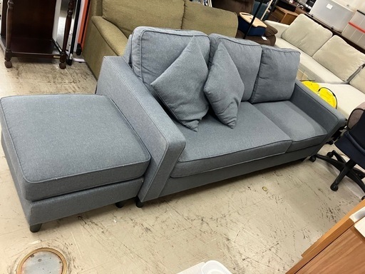 K2408-547 オットマン付 ３人掛けソファ 毛玉・汚れあり 中古