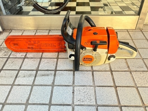 STIHL スチール　チェーンソー　MS240