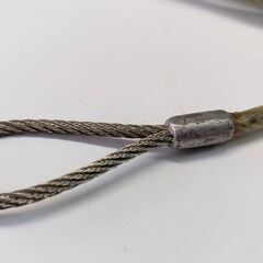 ☆ワイヤー　防犯・盗難防止用　長さ：約2.5ｍ　中古品　の画像