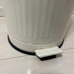 蓋付きゴミ箱　ダストケース　トラッシュ缶　ペダルペール　ごみばこの画像