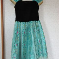 値下げ＜美品＞アナ雪ドレス 140 cmの画像