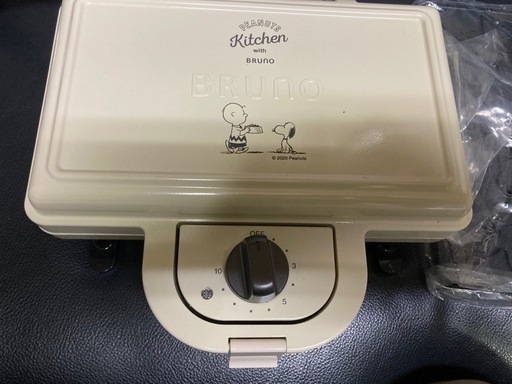 格安　未使用❗️ ブルーノ　スヌーピー　ホットサンドメーカー
