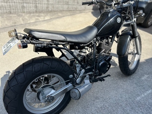 ヤマハ　TW200
