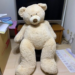 超大きいクマのぬいぐるみ