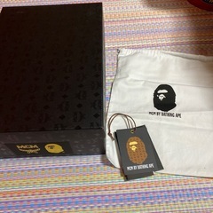 MCM BY BATHIMG APEの箱と保存袋