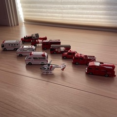 トミカ 消防車 救急車 など