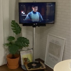 【スタンド付き】Hisense32型テレビ