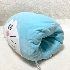 ⭐️ドラえもん⭐️手を入れられる おひるねクッション にっこり テレビ朝日 藤子プロ の画像