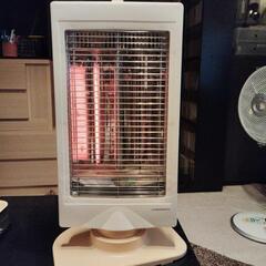首振り電気ストーブの画像