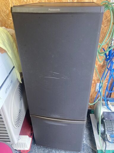 ☆中古￥11,800！Panasonic　168㍑2ドア冷蔵庫　家電　2020年製　NR-B17CW-T型　幅48㎝ｘ奥行59㎝ｘ高さ129㎝　【BH084】