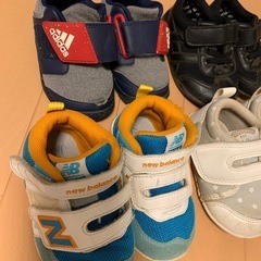 サイズ12くらいの子どもシューズまとめての画像
