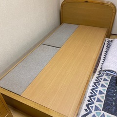 フランスベッド　引き出し付きシングルベッド　　