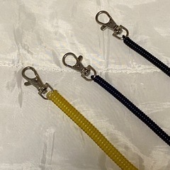 新品 未使用 キーチェーン キーリング スパイラルホルダー コイルホルダー の画像