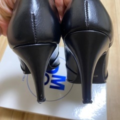 DMG✨定価12,800円✨イタリア製✨シンプル黒パンプス✨の画像