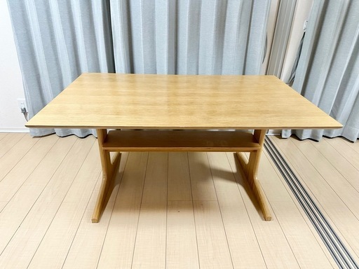 無印良品 リビングでもダイニングでもつかえるテーブル・4・オーク材