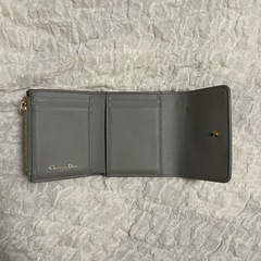 Dior  ロータスウォレットの画像