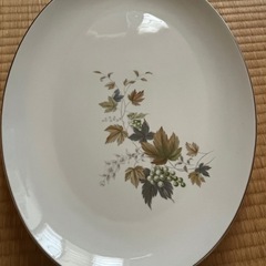 【新品】ノリタケ　金彩大皿　楕円プレート