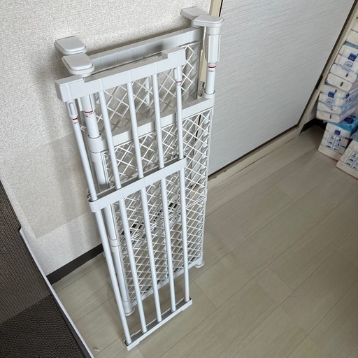 突っ張り棚1つのみ　大1000円
