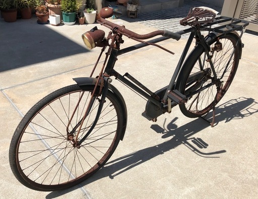 アンティーク自転車　レストアベースに　昭和の運搬車です。