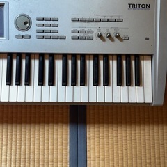 Korg TRITON 61鍵盤 Music Workstation