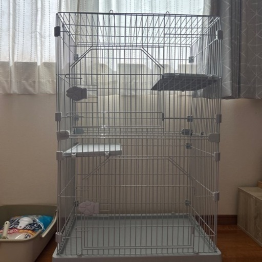 猫　ゲージ　ハンモック付き　
トイレ砂付き